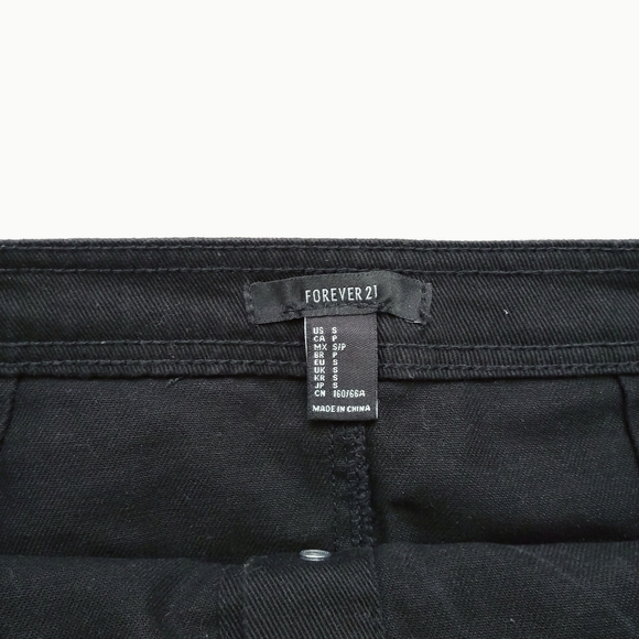 F21 Black Button Front Mini Skirt - Picture 5 of 6